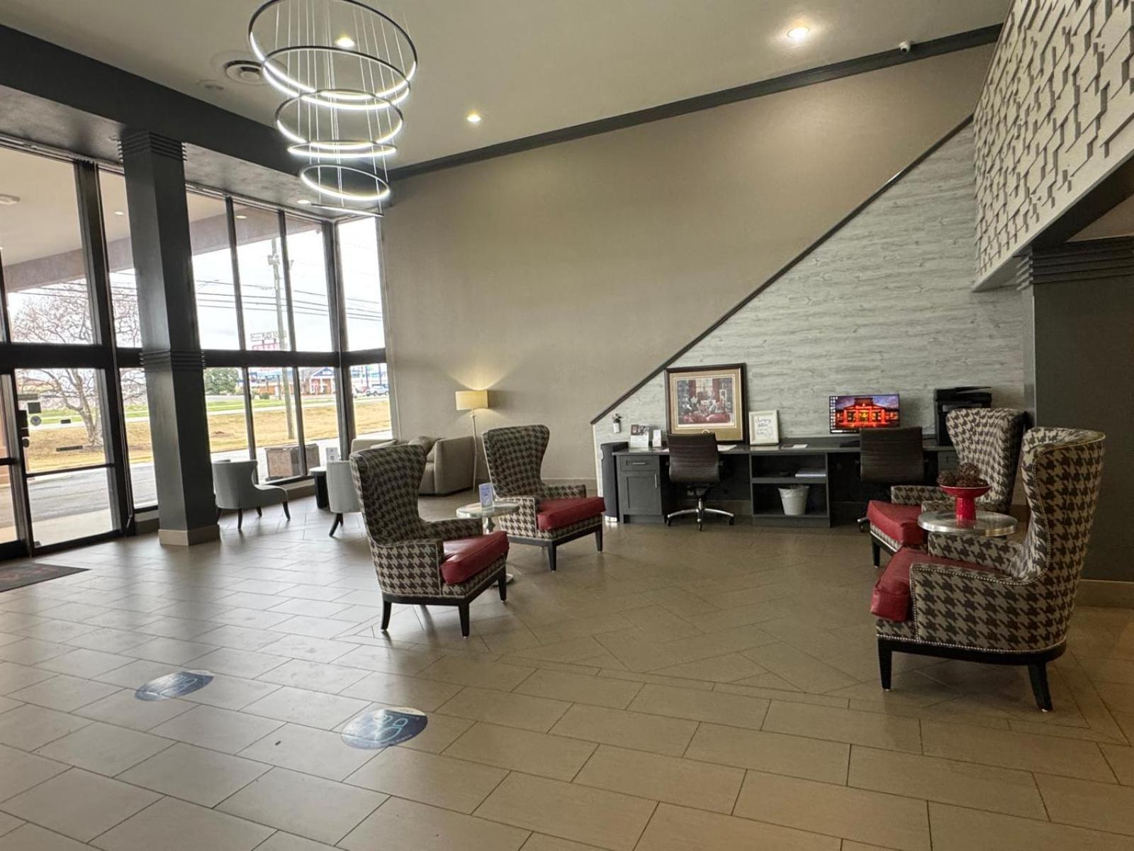 Hotel Ramada By Wyndham Tuscaloosa