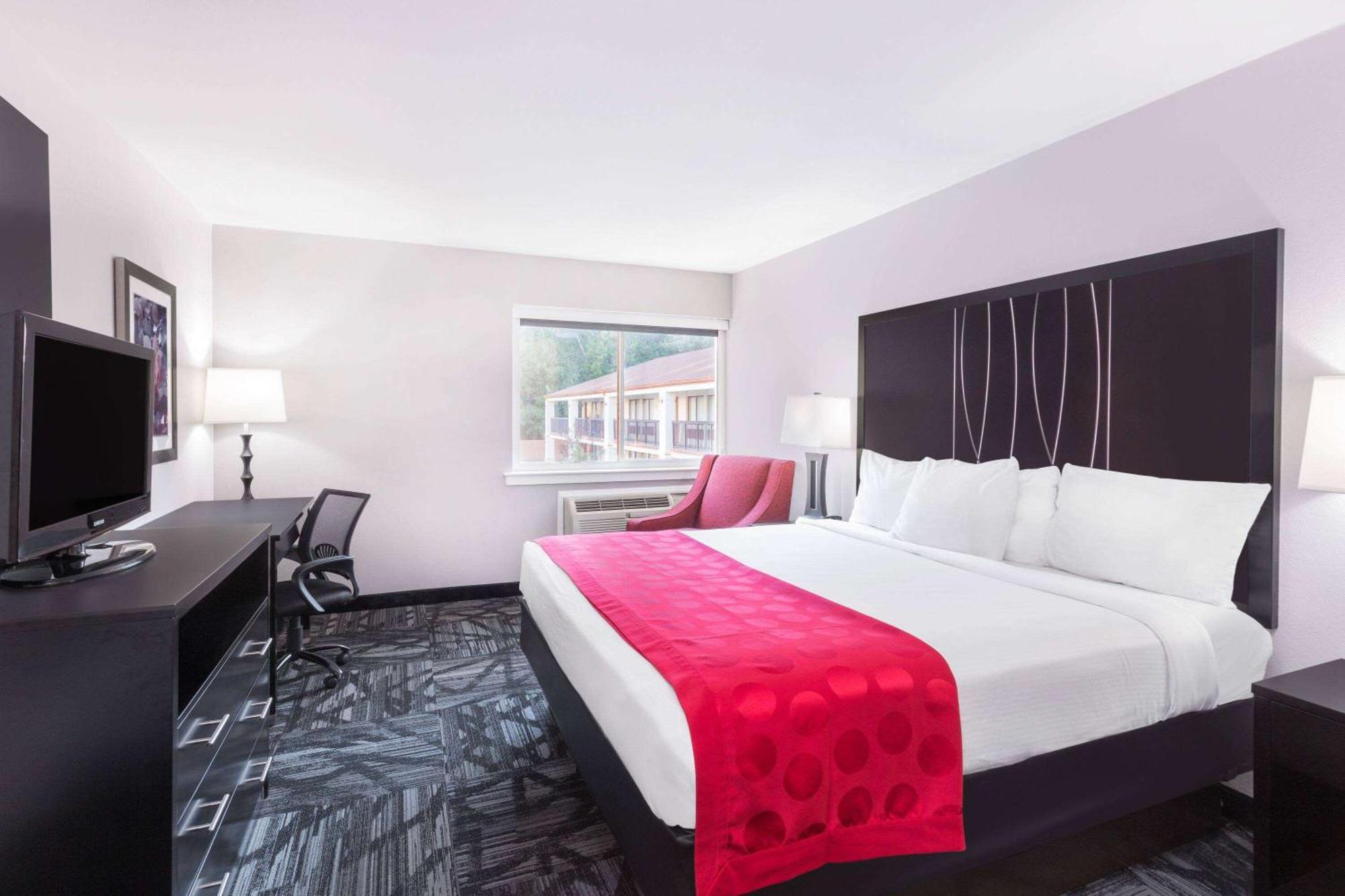Ramada By Wyndham
